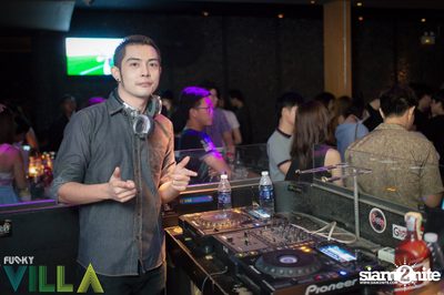 Instinct & Atom at Funky Villa, Thonglor Soi 10 — photo 11