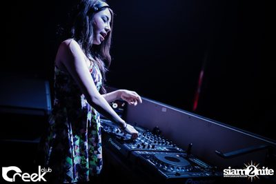 ปาร์ตี้คืนวันเสาร์ ที่ร้าน ครีก คลับ, เลียบด่วนเอกมัย-รามอินทรา — photo 4