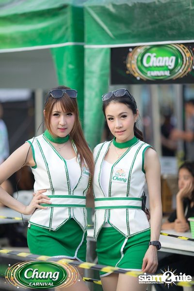Chang Carnival: Neon The Night (Album 1) — photo 9