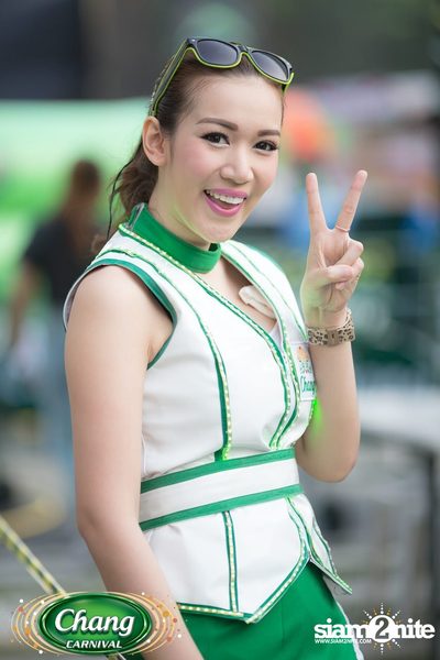 Chang Carnival: Neon The Night (Album 1) — photo 21