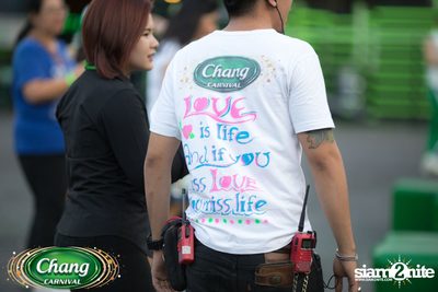 Chang Carnival: Neon The Night (Album 1) — photo 27