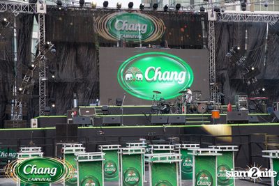 Chang Carnival: Neon The Night (Album 1) — photo 47