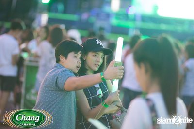 Chang Carnival: Neon The Night (Album 1) — photo 51