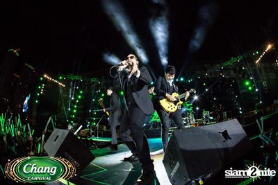 Chang Carnival: Neon The Night (Album 1) — photo 157