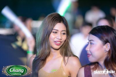 Chang Carnival: Neon The Night (Album 1) — photo 170