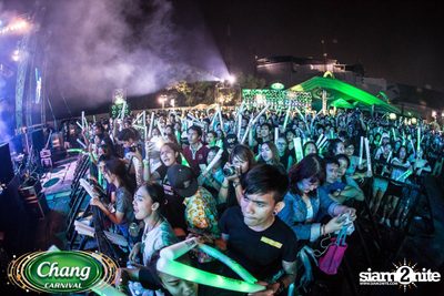 Chang Carnival: Neon The Night (Album 1) — photo 183