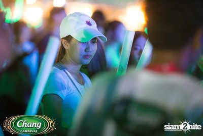 Chang Carnival: Neon The Night (Album 1) — photo 191