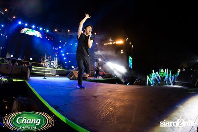 Chang Carnival: Neon The Night (Album 1) — photo 209