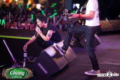 Chang Carnival: Neon The Night (Album 1) — photo 280