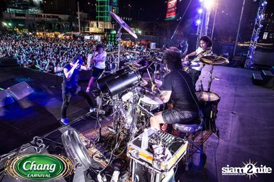 Chang Carnival: Neon The Night (Album 1) — photo 284