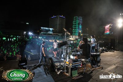 Chang Carnival: Neon The Night (Album 1) — photo 286
