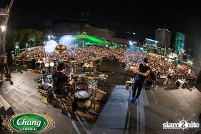 Chang Carnival: Neon The Night (Album 1) — photo 289