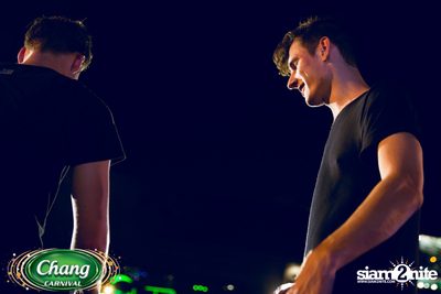 Chang Carnival: Neon The Night (Album 1) — photo 323