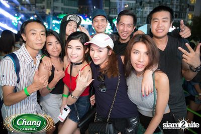 Chang Carnival: Neon The Night (Album 1) — photo 340