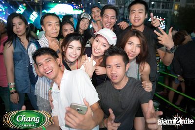 Chang Carnival: Neon The Night (Album 1) — photo 341