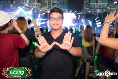 Chang Carnival: Neon The Night (Album 1) — photo 355
