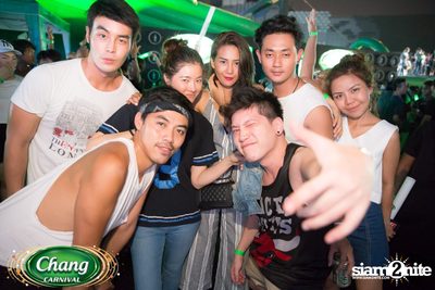 Chang Carnival: Neon The Night (Album 1) — photo 359