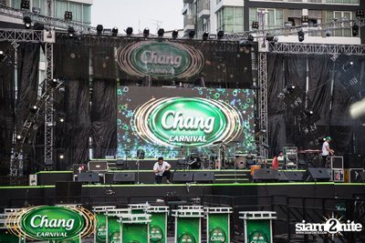 Chang Carnival: Neon The Night (Album 2) — photo 42