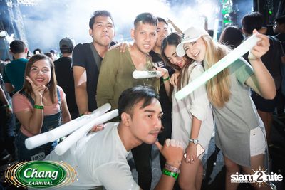 Chang Carnival: Neon The Night (Album 2) — photo 217