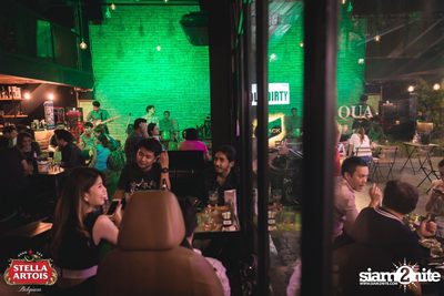Stella Artois pres. Pour It Your Self at Old Dirty — photo 59
