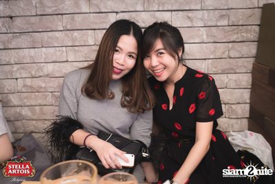 Stella Artois pres. Pour It Your Self at Old Dirty — photo 62