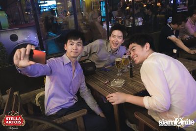 Stella Artois pres. Pour It Your Self at Old Dirty — photo 69
