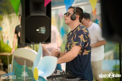 Flower Power Charity Pool Party for Freeland at Oriental Residence — photo 24