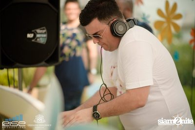 Flower Power Charity Pool Party for Freeland at Oriental Residence — photo 54