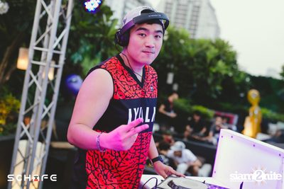 Schafe Pool Party at amBar | FourPoint by Sheraton (Album 1) — photo 28