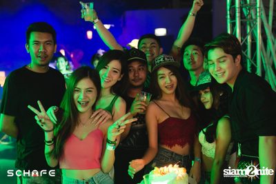 Schafe Pool Party at amBar | FourPoint by Sheraton (Album 1) — photo 117