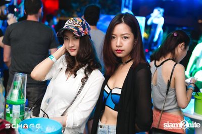 Schafe Pool Party at amBar | FourPoint by Sheraton (Album 1) — photo 133