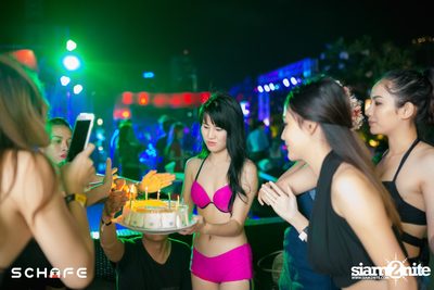 Schafe Pool Party at amBar | FourPoint by Sheraton (Album 2) — photo 34