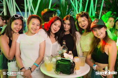 Schafe Pool Party at amBar | FourPoint by Sheraton (Album 2) — photo 56