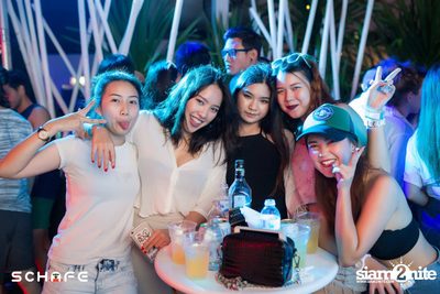Schafe Pool Party at amBar | FourPoint by Sheraton (Album 2) — photo 57