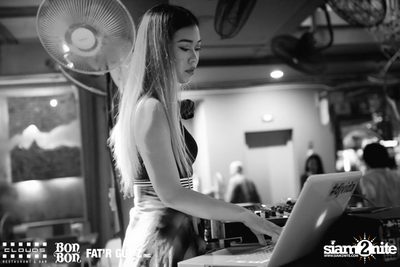 Croquis Thursdays at Bon Bon | Seenspace — photo 16