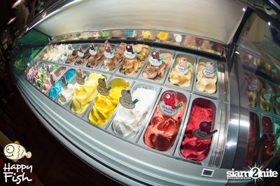 คืนวันเสาร์ ที่ร้าน แฮปปี้ ฟิช, เอเชีย ทีค เดอะ ริเวอร์ฟร้อนท์ — photo 26