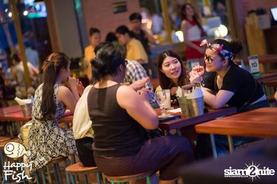 คืนวันเสาร์ ที่ร้าน แฮปปี้ ฟิช, เอเชีย ทีค เดอะ ริเวอร์ฟร้อนท์ — photo 46