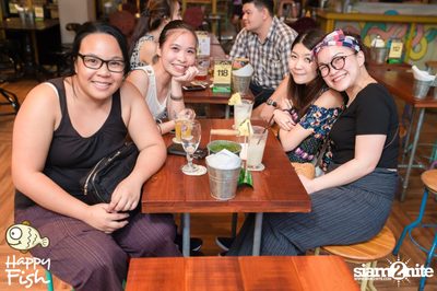 คืนวันเสาร์ ที่ร้าน แฮปปี้ ฟิช, เอเชีย ทีค เดอะ ริเวอร์ฟร้อนท์ — photo 54