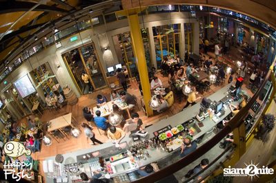 คืนวันเสาร์ ที่ร้าน แฮปปี้ ฟิช, เอเชีย ทีค เดอะ ริเวอร์ฟร้อนท์ — photo 64