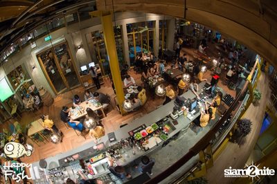 คืนวันเสาร์ ที่ร้าน แฮปปี้ ฟิช, เอเชีย ทีค เดอะ ริเวอร์ฟร้อนท์ — photo 66