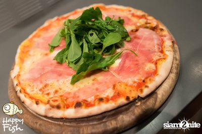 คืนวันเสาร์ ที่ร้าน แฮปปี้ ฟิช, เอเชีย ทีค เดอะ ริเวอร์ฟร้อนท์ — photo 88