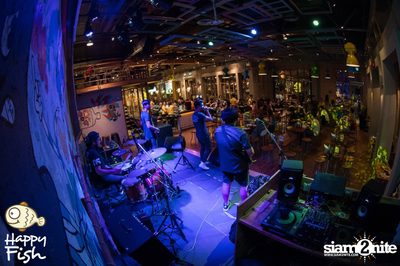 คืนวันเสาร์ ที่ร้าน แฮปปี้ ฟิช, เอเชีย ทีค เดอะ ริเวอร์ฟร้อนท์ — photo 96