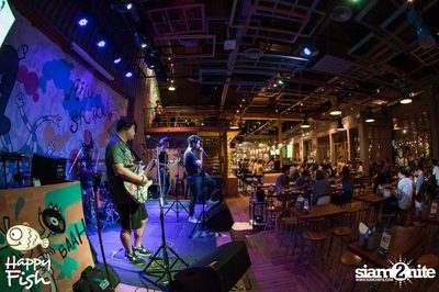 คืนวันเสาร์ ที่ร้าน แฮปปี้ ฟิช, เอเชีย ทีค เดอะ ริเวอร์ฟร้อนท์ — photo 97