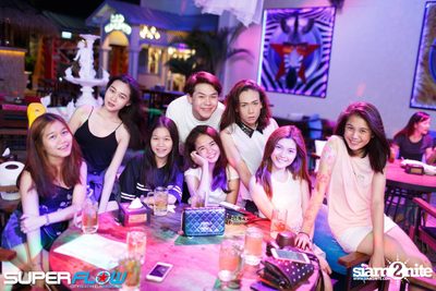 Glow Beach Party at Superflow City Beach Club — photo 6