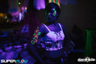 Glow Beach Party at Superflow City Beach Club — photo 15