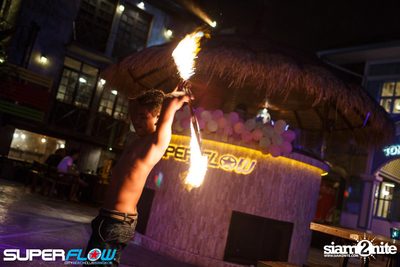 Glow Beach Party at Superflow City Beach Club — photo 17