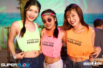 Glow Beach Party at Superflow City Beach Club — photo 26