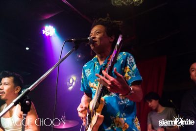 T-Bone Live ที่ร้าน แม็กกี้ ชูวส์, ถนนสีลม — photo 104
