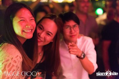 T-Bone Live ที่ร้าน แม็กกี้ ชูวส์, ถนนสีลม — photo 143