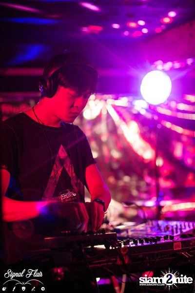 Signal Flair: Look Out - 1 Year! at Whiteline - Silom 8 — photo 69
